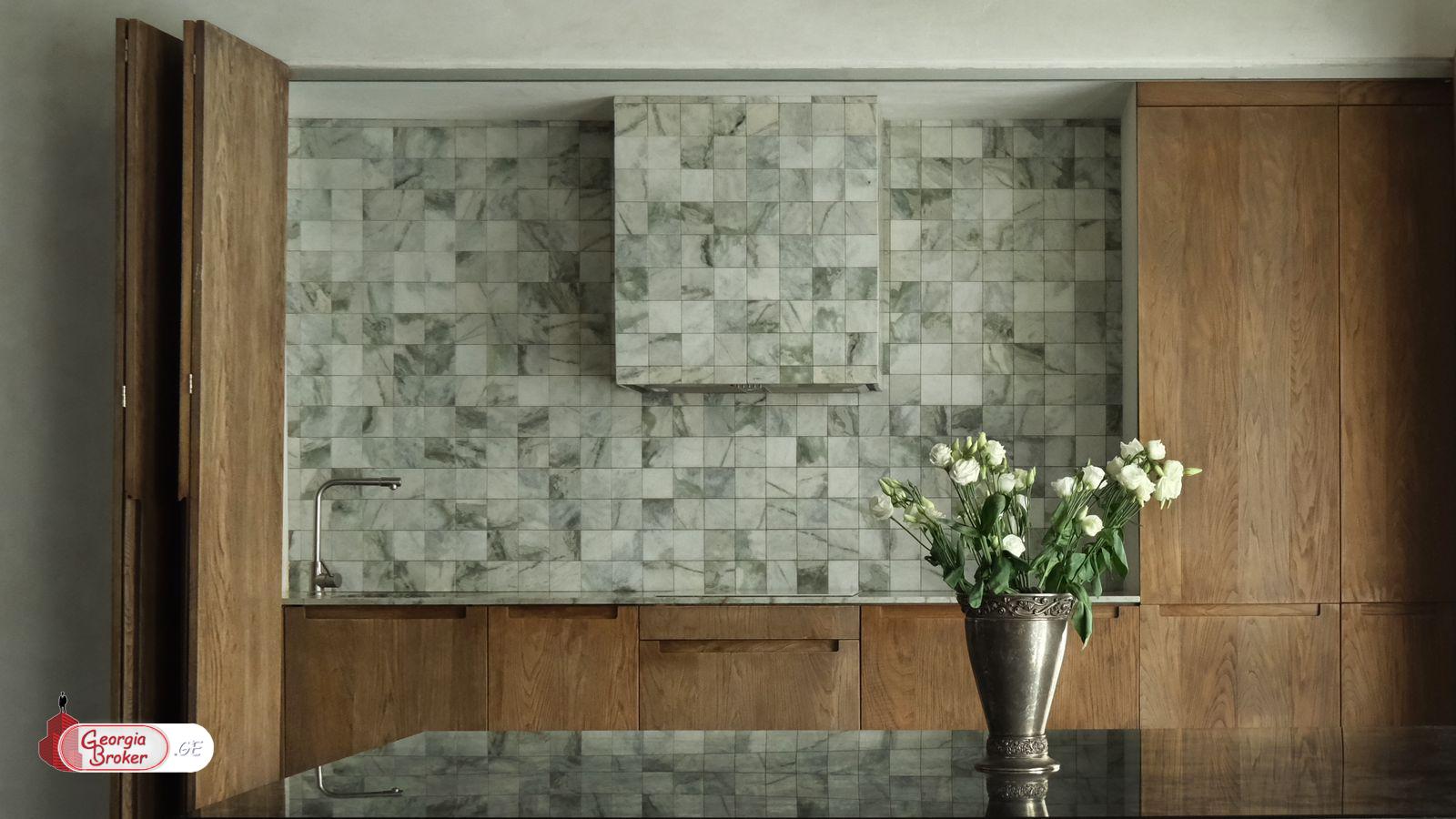 იყიდება ახალი გარემონტებული 3 ოთახიანი ბინა დომუსში, თამარაშვილზე